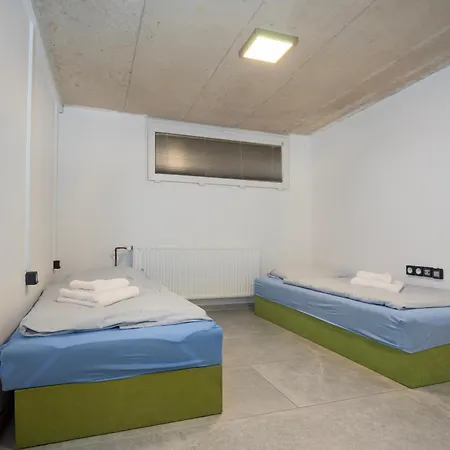 Brno-lesna * Brno
